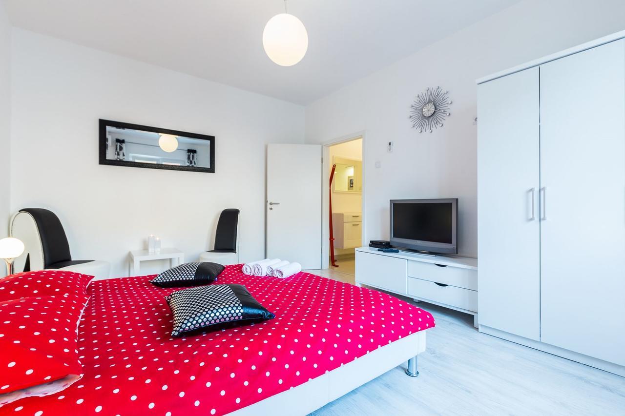 Fifi Apartment W. Parking In Old Town Zadar Luaran gambar