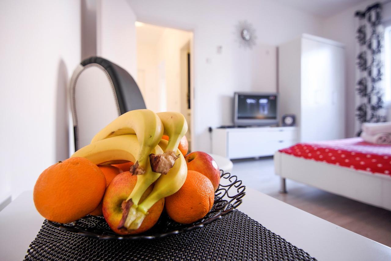 Fifi Apartment W. Parking In Old Town Zadar Luaran gambar