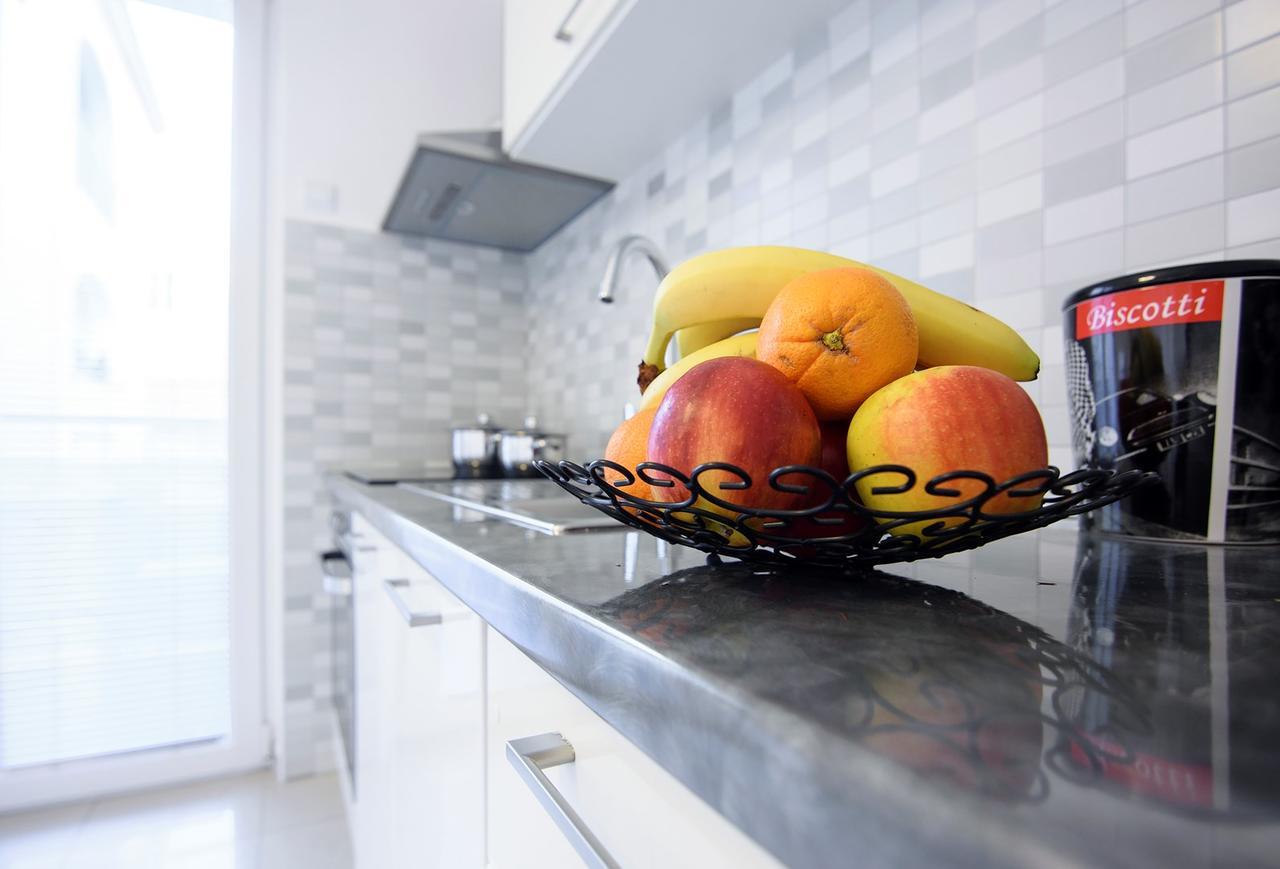 Fifi Apartment W. Parking In Old Town Zadar Luaran gambar